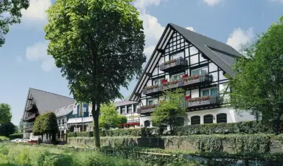 🏨 2 ÜN im Sauerland inkl Frühstück, Dinner & Wellness auf 3.000m² ab 179€ p.P.