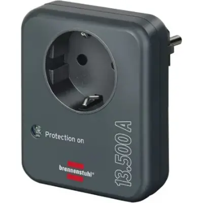🔌 Brennenstuhl Adapter mit Überspannungsschutz, 13.500 A für 6,57€ (statt 11€)