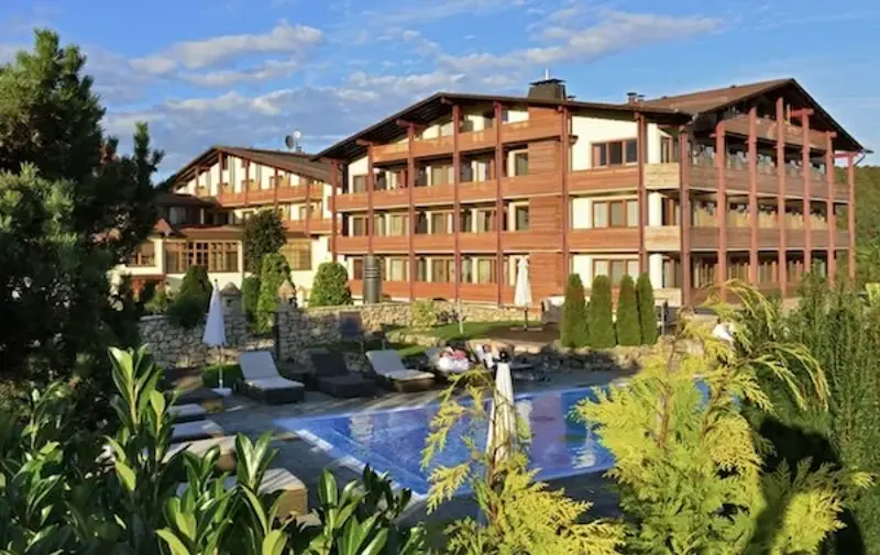 🏞️ Sauerland: 5 ÜN im 4* Hotel Freund inkl. HP für 440€ p.P.