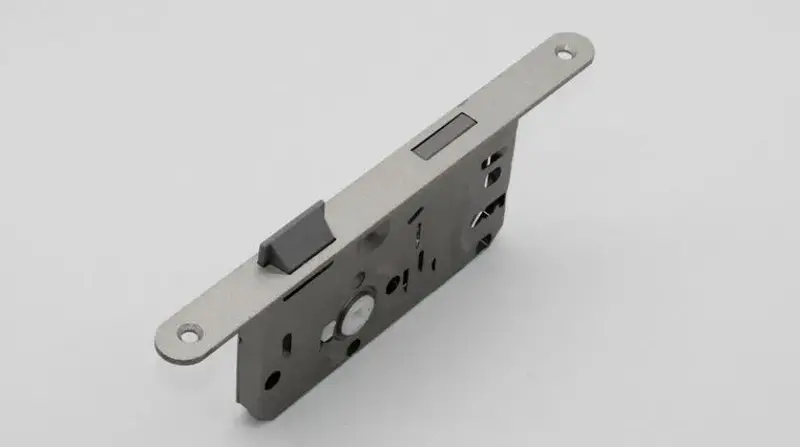 🗝️ 2x SAG BB Einsteckschloss DIN Rechts & Links für 7,18€ (statt 20€)