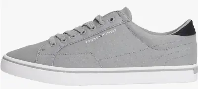 😍🩶👟 Tommy Hilfiger Herren Vulc Core Long Lace Low Top Sneaker für 38,43€ (statt 65€)
