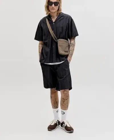 Jack & Jones Tyson Jogger Herren Shorts ab 10,20€ (statt 15€)
