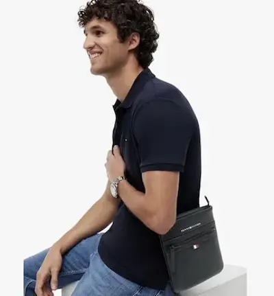 👜 Tommy Hilfiger Herren Essential PU Mini Crossover für 41,34€ (statt 54€)