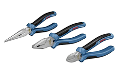 Bosch Professional 3 tlg. Zangen Set (Kombinationszange, Spitzzange und Seitenschneider, mit L-BOXX Einlage) für 29,59€ (VG: 42,59€)