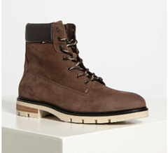 Tommy Hilfiger Padded Nubuck Boots braun für 75,55€ (Vergleich: 143,65€)