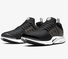 Nike Air Presto black/black/white für 70,85€ (Vergleich: 94,76€) – als Member