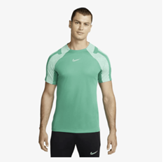 Tactix: 60% Rabatt auf Nike Strike Artikel + keine Versandkosten (oder 20% Rabatt Extra)
