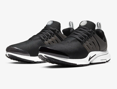 Nike Air Presto Herren Sneaker (Restgrößen) für 67,49€ (Vergleich: 107,97€)