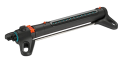 Gardena Viereckregner AquaZoom M (Flächen von 9-250m², Reichweite 3-18m, Sprengweite 3-14m) für 27,99€ (Vergleich: 33,58€)