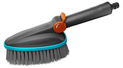 Gardena Handbürste M Soft: Reinigungsbürste mit Schlauchanschluss für 15,19€ (Vergleich: 19,87€)