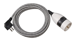 Brennenstuhl Verlängerungskabel (3m Textilkabel, für den Einsatz im Innenbereich, mit beleuchtetem Ein/Aus Drehschalter) für 8,97€ (Vergleich: 13,87€)