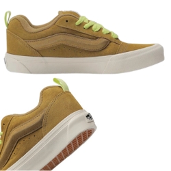 Vans Sneaker Knu Skool, Braun Gr.: 35 – 40,5) für 34,98€ (VG: 59,99€)