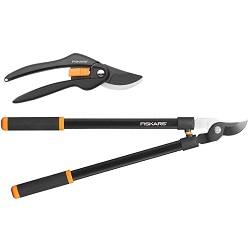 Fiskars P26 SingleStep Bypass-Gartenschere und L11 Bypass-Astschere für 25,90€ (Vergleich: 48,86€)