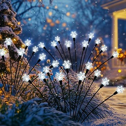 PATIOPIA Solar Gartenleuchten mit 60 LED Schneeflocken für 5,49€