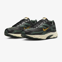 Nike Initiator Herren Sportschuh für 47,99€ (Vergleich: 74,17€)