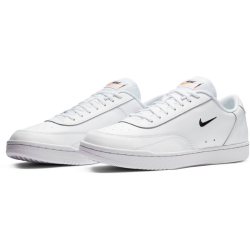 Nike Court Vintage Sneaker, Gr.: 41 – 45 für 49,45€ (Vergleich: 75,98€)