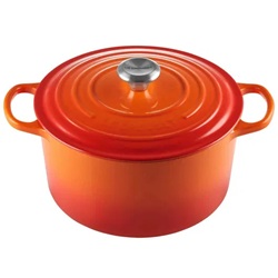 Le Creuset Bräter Signature (26cm) für 205,75€ (Vergleich: 288€)
