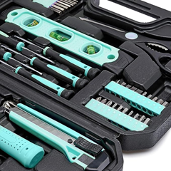 Amazon Basics Haushaltswerkzeugset 142 teilig für 21,71€