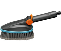 Gardena Cleansystem Handbürste M Soft für 15,99€ (Vergleich: 19,53€)