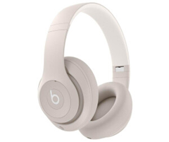 Beats Studio Pro Noise Cancelling Kopfhörer Sandstein für 176,91€ (Vergleich: 195,12€)