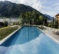 5 Sterne: Hotel Pulverer in Bad Kleinkirchheim ab 299€ pro Person für 3 Nächte inkl. Verwöhnpension, 4.200 m² Wellnessbereich & Kärnten Card