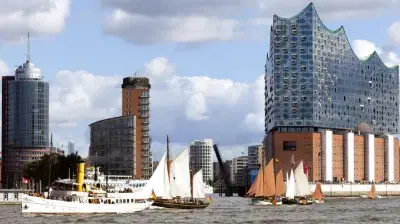 🔥TOP! ÜN in Hamburg im Premium Hotel (inkl. Frühstück) & Hafenrundfahrt ab 55€ p.P.
